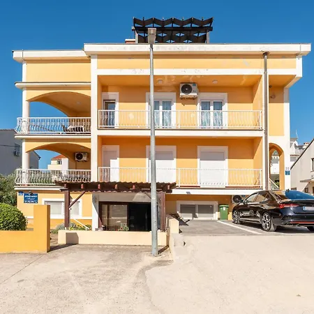 Awesome In Appartement