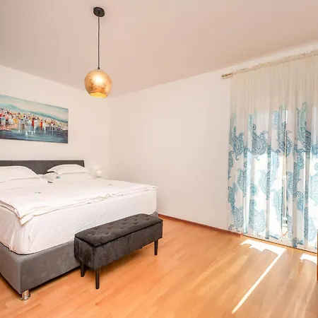 Gorgeous In With Wifi Appartement